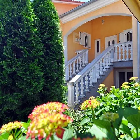 Suitable Summer Apartmán *