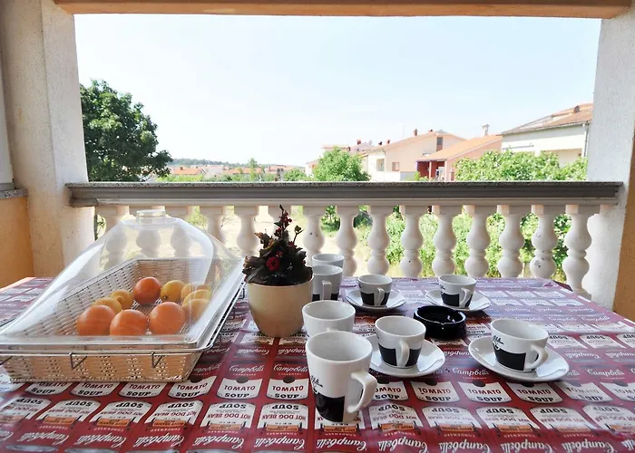 Apartman Suitable Summer Póla