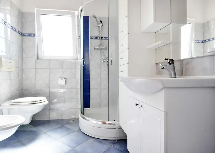 Suitable Summer Apartman