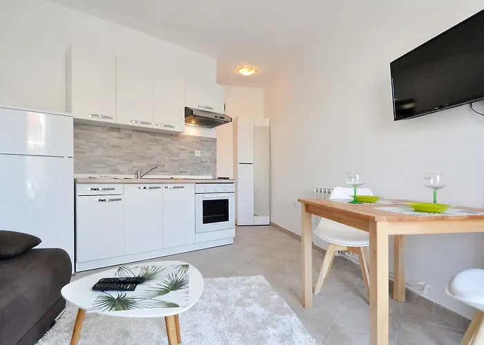 Apartman Suitable Summer *